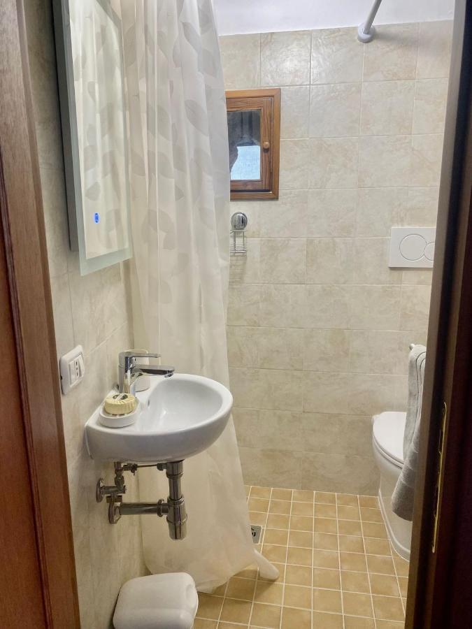 Il Bijoux Apartment Celano Bagian luar foto